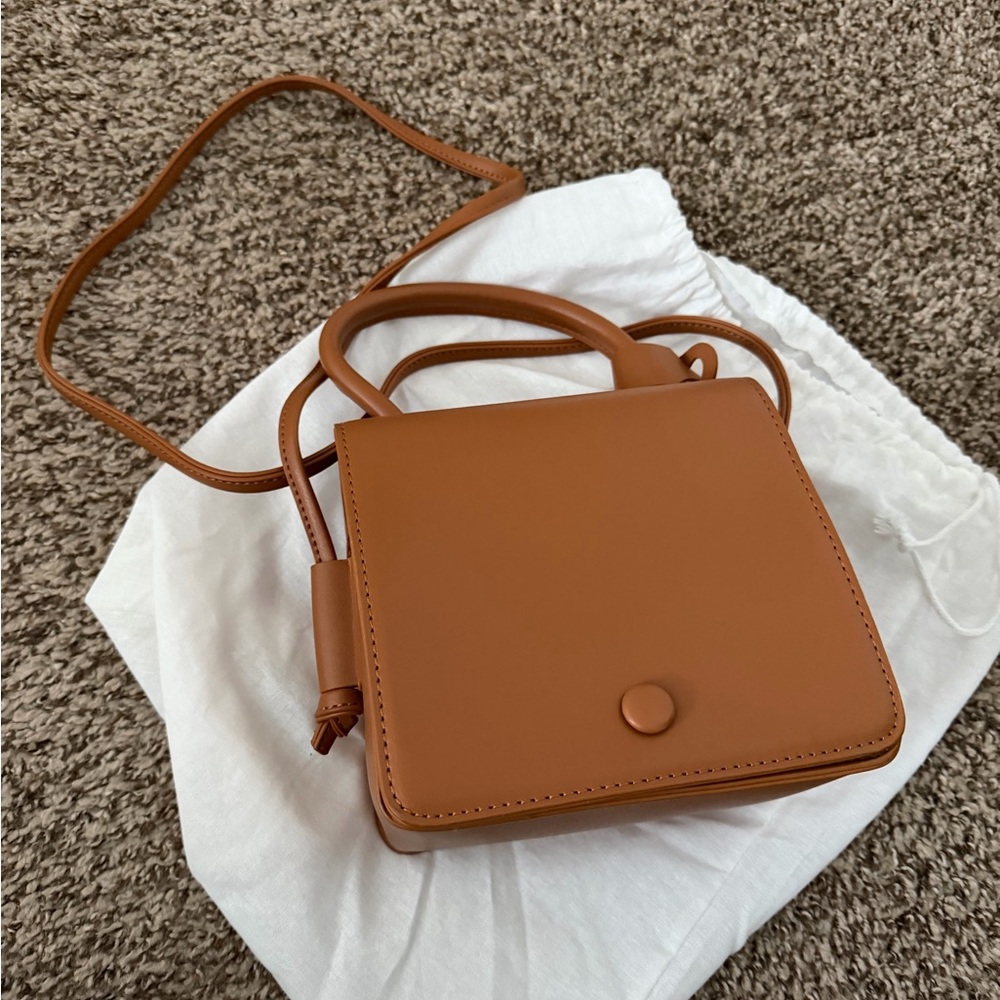 NWOT Elegant Tan Faux Leather Handbag